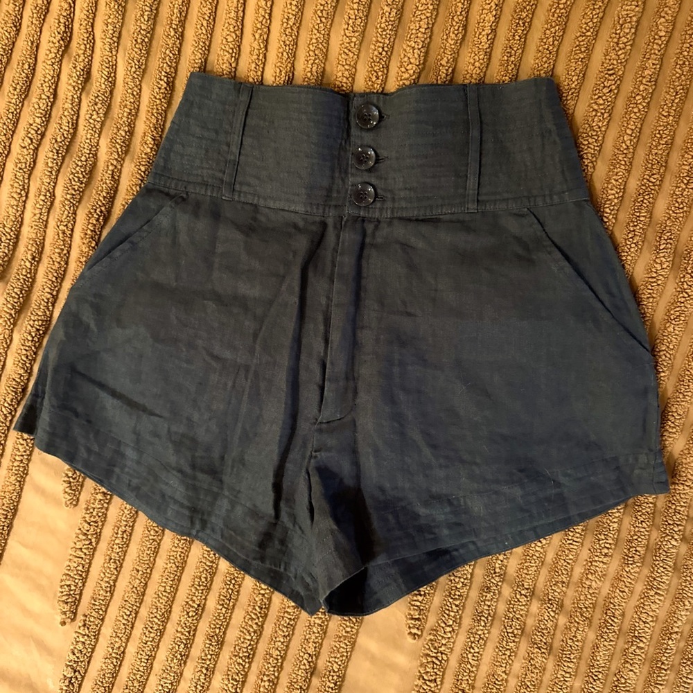 Acacia Swimwear NWOT Linen Shorts